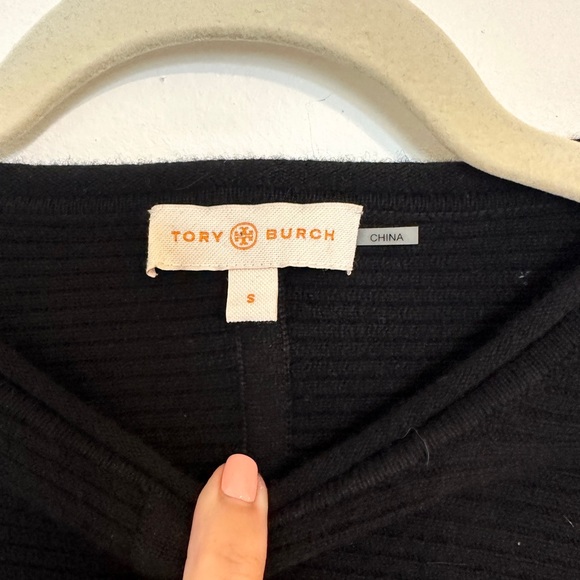 Tory Burch Black Ribbed Cashmere Pullover Sweater Size Small - Picture 3 of 4